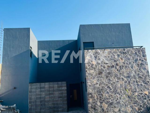 Residencia Fraccionamiento Alamos Tres Marías