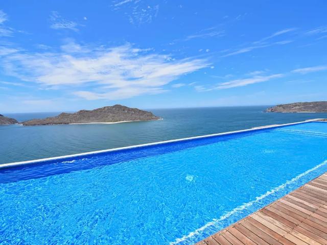 Residencia frente al mar Vista Dorada