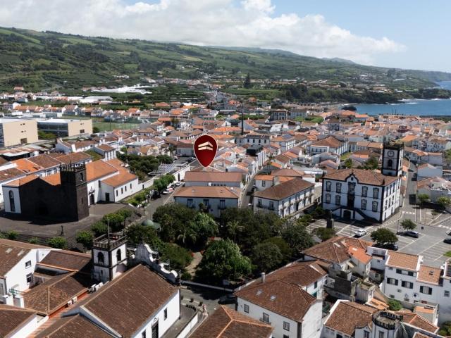 Residência Histórica no Coração de Vila Franca do Campo