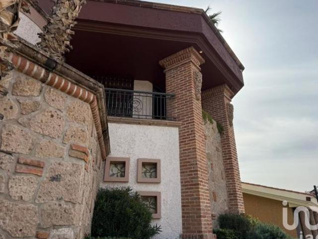 Residencia Icónica en Venta en Campestre Senecú, Juárez Chihuahua