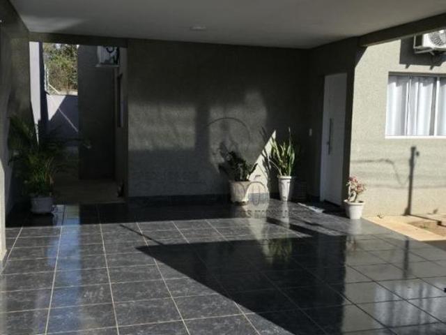Residência Impecável à Venda em Fronteira MG, Vila Reis: 2 Quartos, 1 Suíte, 1 Sala, 2 Banheiros, 2