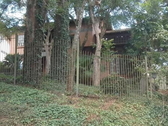 RESIDÊNCIA PILARZINHO 320 M2 TERRENO 705 M2 03 QUARTOS