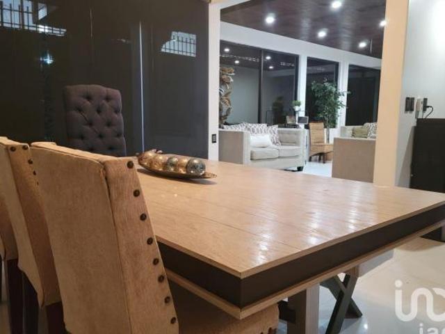 RESIDENCIA POR MISIONES CON ACABADOS DE LUJO 4 REC