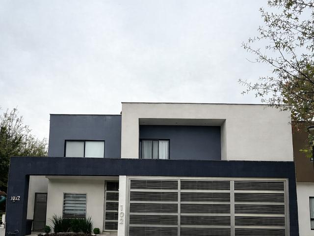 Residencia Premium en la Encomienda