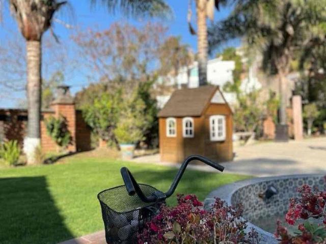 RESIDENCIA RANCHO SAN DIEGO HERMOSOS ACABADOS Y PRECIOSA VISTA