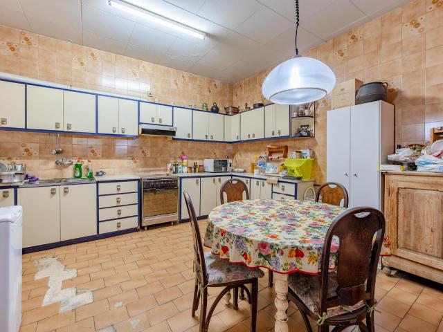 Residencia señorial en finca histórica sobre la Rambla, Barcelona