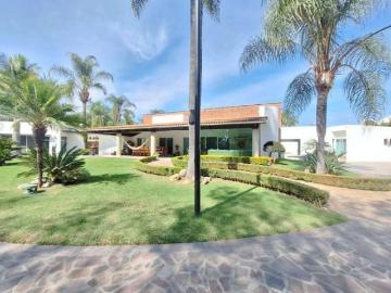 RESIDENCIA EN VENTA UNA PLANTA FRACC PRIVADO EL ÁLAMO ZONA SUR LEÓN