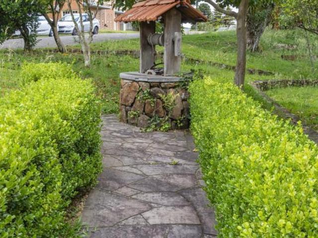 Residência 5 dormitórios Bairro Quinta da Serra