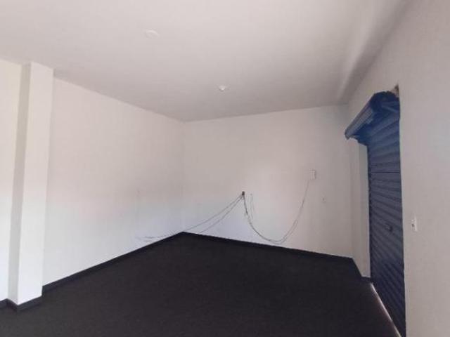 Residencia/comercio, Sol Nascente/lagoa Azul, Ituiutaba, MG