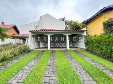 Residencial 2 Alphaville com 560m² de terreno 4suítes e 6vagas