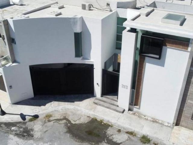 RESIDENCIAL VALLE DE LAS PALMAS