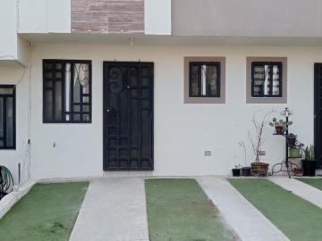 RESIDENCIAL VIÑAS DEL MAR, CASA EN RENTA