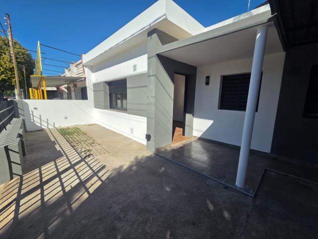 RESIDENCIAL AMERICA NUEVO MUNDO 1034 CASA EN ALQUILER