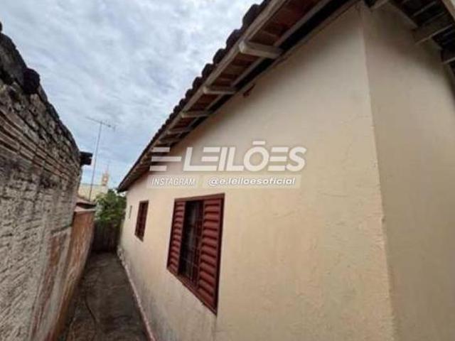 Residencial, área 400m² Indiaporã/SP