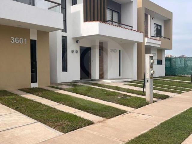 RESIDENCIAL CIBELES: Casa en venta en San Rafael