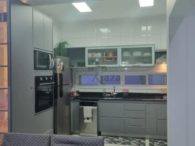 Residencial Crystal Park