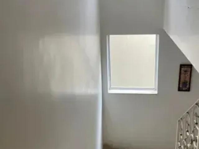 Residencial de Ville Casa venda, 200 m2, 3 quartos 1 st +arm, 3 banh+box, 3 vg grg cob, coz+arm, scd