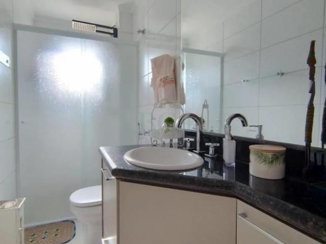 Residencial Estoril Excelente apartamento à venda de 91,59m² no Centro da cidade em Poços de Cald