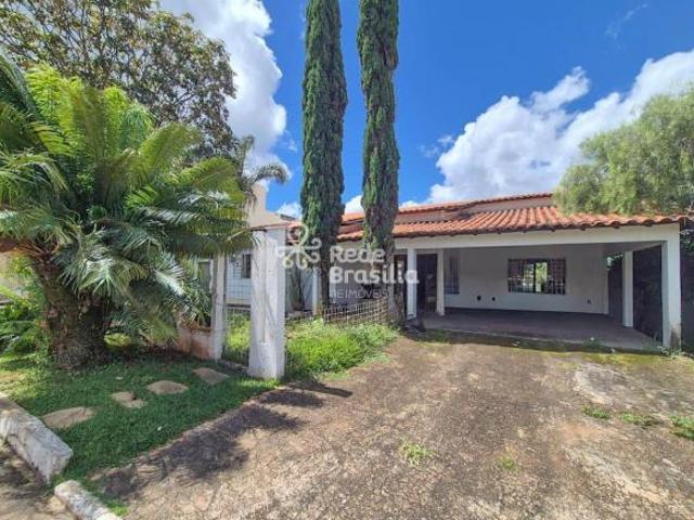 Residencial Mônaco Casa à venda, térrea, com 4 quartos, sendo 1 suíte, Jardim Botânico