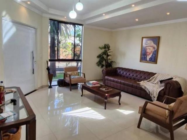 RESIDENCIAL PARK JOCKEY VICENTE PIRES CASA MODERNA COM 5 QUARTOS