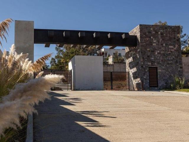 Residencial privado al interior de Cerro Colibrí