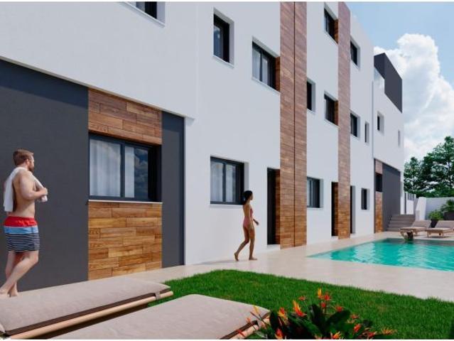 Residencial Santa María Torrevieja 7 viviendas unifamiliares adosados en Torreviena en Nueva Torr