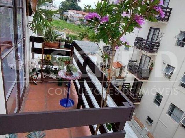 RESIDENCIAL SUIÇO APARTAMENTO 62M, TOTALMENTE REFORMADO, COM SACADA 2 DORMITÓRIOS!