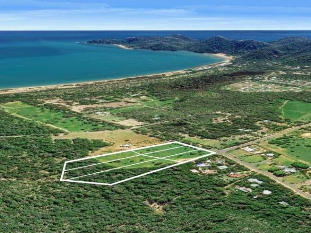 A rare chance to own a beautiful acreage on Magnetic Island
