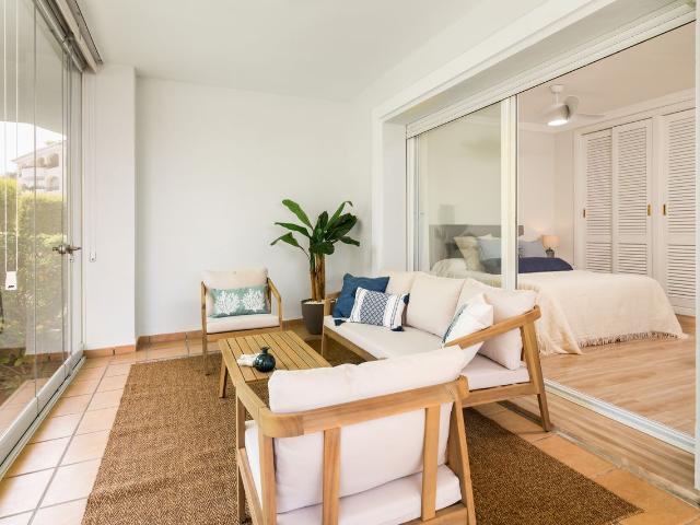 Residential Apartment in Marbella with Pool, Marbella Amsterdam Apartments for Rent