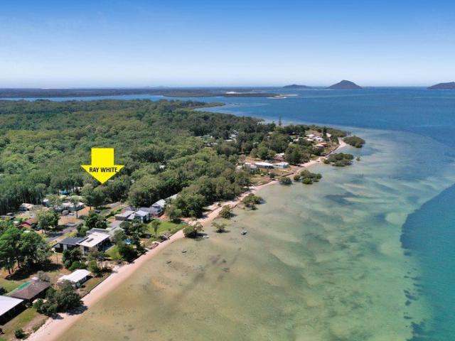 Residential Block a Stones Throw From Port Stephens Waterways