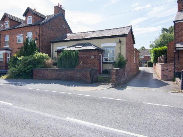 3 bedroom bungalow for sale
