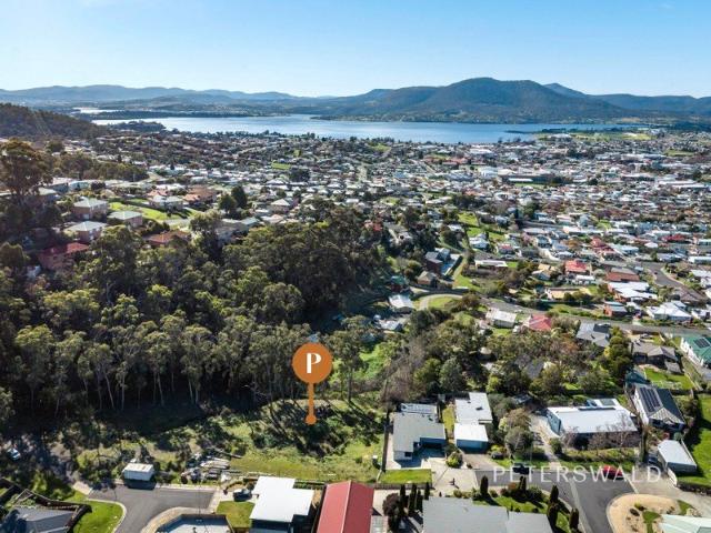 Residential land release with current DA for 4 townhouses