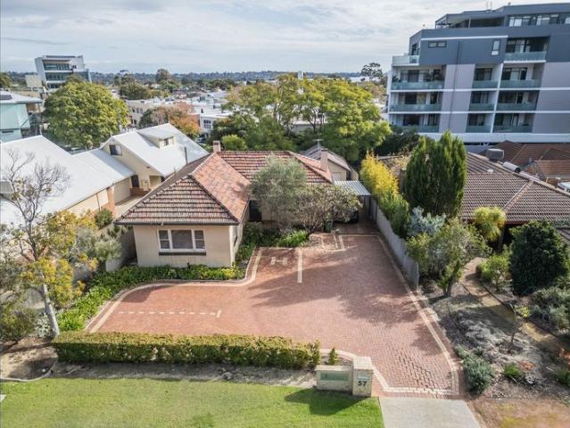 RESIDENTIAL LEASE WITH HOME OFFICE OPPORTUNITY