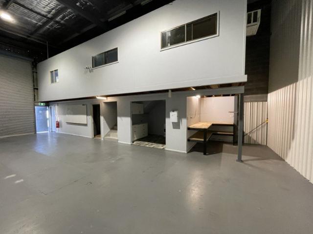 RESIDENTIAL LIGHT INDUSTRIAL RENTAL COMPLEX
