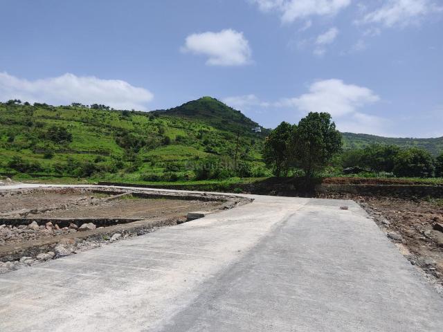 Residential Plot in Mugawade for resale Pune. The reference number is 21042922