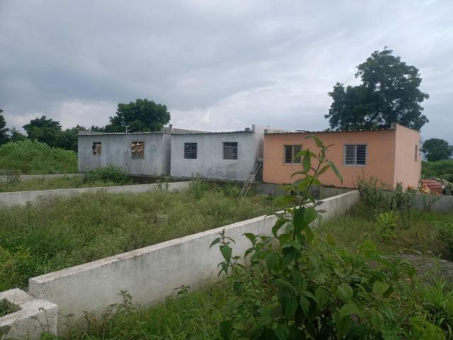 Residential Plot in Mugawade for resale Pune. The reference number is 21044900