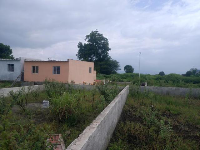 Residential Plot in Mugawade for resale Pune. The reference number is 21044906