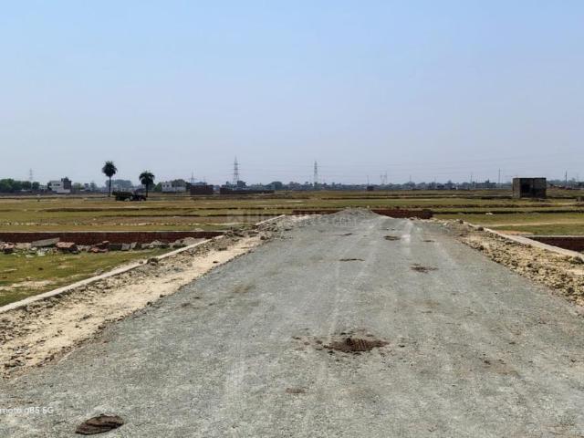 Residential Plot in Mughalsarai for resale Varanasi. The reference number is 21224981