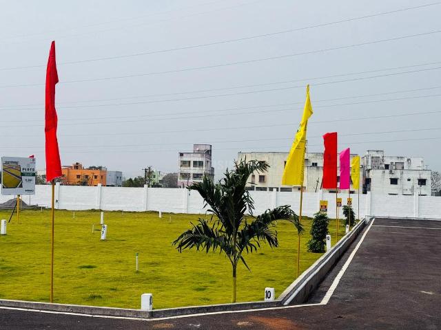 Residential Plot in Mudichur for resale Chennai. The reference number is 21056163