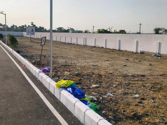 Residential Plot in Mudichur for resale Chennai. The reference number is 21060230