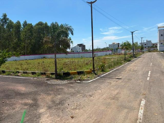 Residential Plot in Mudichur for resale Chennai. The reference number is 21094670