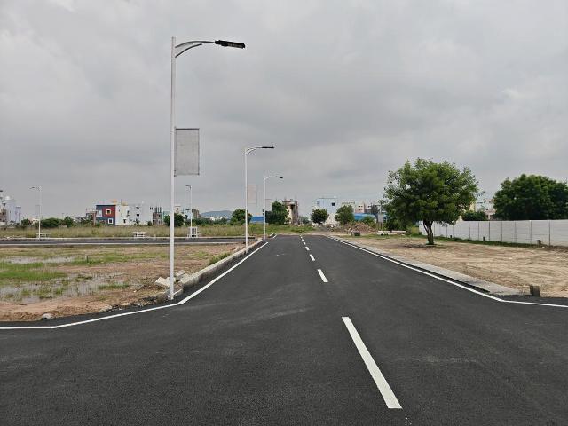 Residential Plot in Mudichur for resale Chennai. The reference number is 21354088