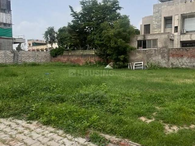 Residential Plot in Mumatpura for resale Ahmedabad. The reference number is 21000491