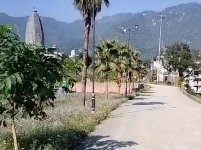 Residential Plot in Mussoorie Road for resale Dehradun. The reference number is 18945215