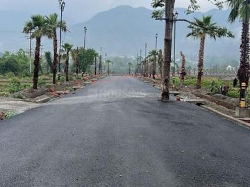 Residential Plot in Mussoorie Road for resale Dehradun. The reference number is 19343328