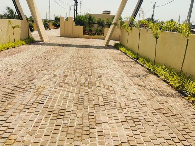 Residential Plot in Magar Kheda for resale Indore. The reference number is 21363278
