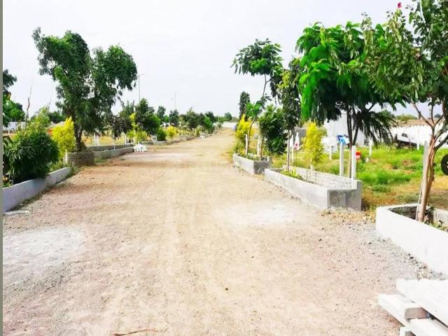 Residential Plot in Magarpatta City for resale Pune. The reference number is 11305817