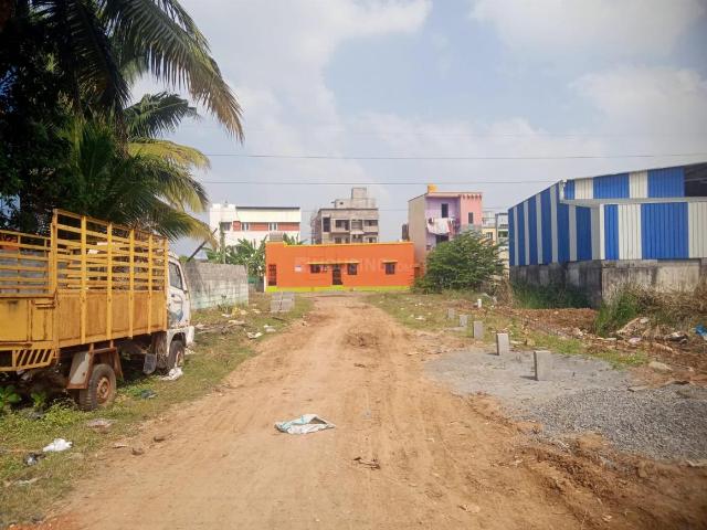 Residential Plot in Madanankppam for resale Chennai. The reference number is 20265827