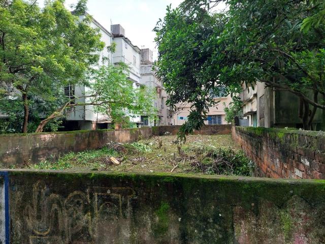 Residential Plot in Madhyamgram for resale Kolkata. The reference number is 18421390