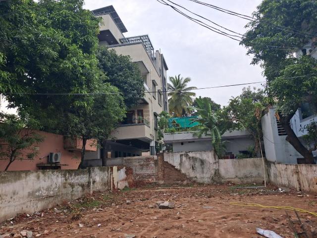 Residential Plot in Borabanda for resale Hyderabad. The reference number is 21155446